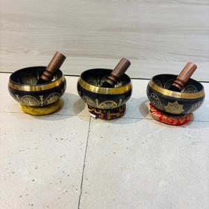 Bol sonore de chakra artisanal en métal bronze de tous les jours pour l'outil de pratique quotidienne traditionnelle d'alignement - Product Image 2