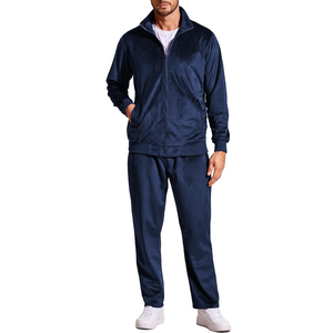 Conjuntos Deportivos de Invierno de Terciopelo de Seda Ecológicos para Hombre, Diseño Personalizado, Elegantes, para Venta en Línea - Product Image 4