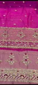 Costumes indiens de créateur modernes non cousus brodés à la main pour femmes pour les fêtes de style traditionnel - Product Image 2