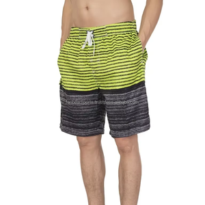 Shorts de bain pour hommes, respirants, imprimés, personnalisés, couleur unie, élégants, avec cordon de serrage, en polyester. - Product Image 2