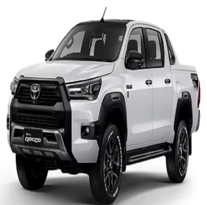 Camionetas Toyota Hilux SR5 Adventures (LHD) de Segunda Mano, Modelo 2024, Doble Cabina, Diésel/Gasolina - Product Image 1