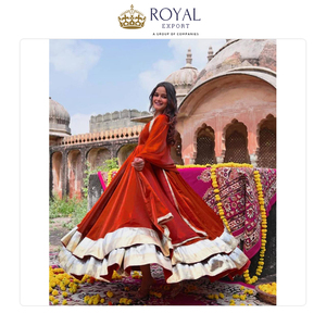 Venta Exclusiva de la Última Moda de la Colección de Diseñador, Traje Anarkali de Seda Pesada con Encaje Elegante para Bodas - Product Image 3