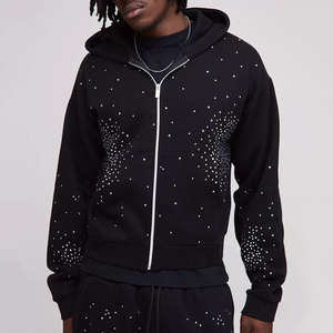 Ensemble sweat à capuche et jogging pour homme en coton mélangé respirant avec strass noirs, coupe ajustée et haute qualité - Product Image 1
