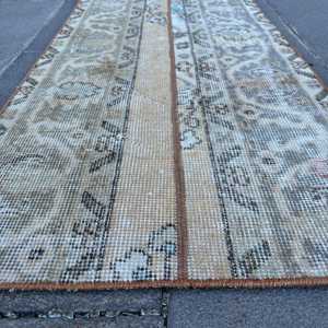 Alfombra Turca Vintage Pequeña de 1.7x3.7 pies, Alfombra Persa de Lana Gris Azul - Product Image 5