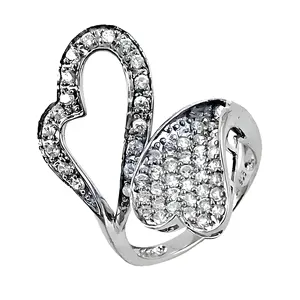 Bague en argent avec diamant en forme de cœur pour femme, cadeau d'anniversaire parfait - Product Image 1