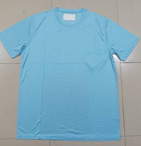 UPF 50 + UV Protection solaire T-shirts athlétiques d'entraînement pour hommes T-shirt de refroidissement évacuant l'humidité Personnaliser les impressions de logo - Product Image 4