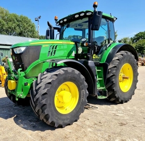 Tractor de Ruedas John Deere 4052M - Product Image 1