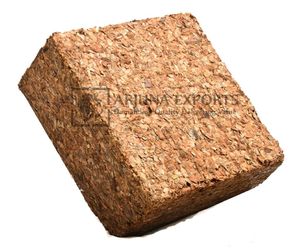 Bloc de fibre de coco pour le jardinage et l'agriculture - Haute rétention d'eau, écologique, biodégradable, cube de 5 kg, amendement du sol - Product Image 1