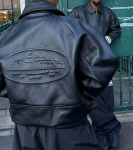 Nueva Bomber chaqueta de cuero Premium personalizada para hombre con logotipo en relieve 3D tela de lona de moda de invierno transpirable servicio OEM - Product Image 3