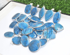 Colgantes Étnicos Hechos a Mano en Plata de Ley 925 con Piedra Preciosa de Apatita Natural, Ideales para Bodas, Fiestas y Aniversarios - Product Image 1
