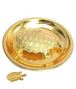 Atrae prosperidad, estabilidad y energía positiva a tu hogar o lugar de trabajo con la placa Yantra Dorada Sarva Ichha Kachua - Product Image 4