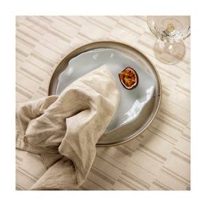 Gran peso ligero al por mayor 100PC algodón bordado 45x65cm personalizado multiusos suave hogar cocina plato servilletas - Product Image 2