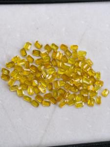 พลอยไพลินสีเหลืองธรรมชาติ เกรด AAA ทรงมรกต คุณภาพดี สีสวยงาม เหมาะสำหรับทำเครื่องประดับทุกชนิด ในราคาถูก - Product Image 1