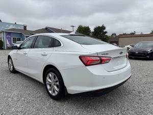 Voitures Chevrolet Malibu LT LT 4 portes berline d'occasion à vendre - Product Image 3