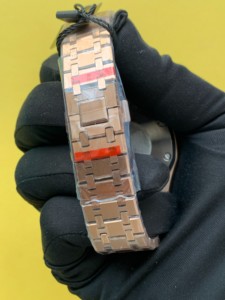 Reloj de pulsera analógico automático mecánico de acero inoxidable tono rosa de 41mm de estilo moderno para hombres moda deportiva a precio al por mayor - Product Image 4