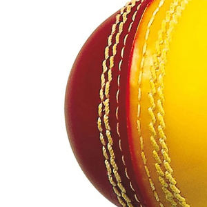 Pelota de cricket internacional cosida a mano, pelota de partido De cuero genuino, construcción de pelota de cuatro piezas con forro inferior más suave - Product Image 6