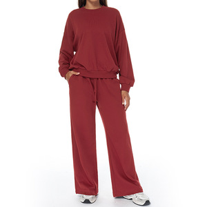 Ensemble de survêtement pour femme avec pantalon évasé taille haute, tenue décontractée athlétique pour l'automne et l'hiver, pour la course à pied, la salle de sport, respirant, short uni à l'avant - Product Image 3