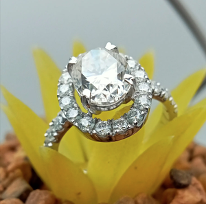 แหวนหมั้นทองคำแท้ 14K ประดับเพชรโมอิสซาไนต์สุดหรู ออกแบบตามสั่ง ทรงรูปไข่ สีดำ ได้รับการรับรองจาก IGI ของขวัญสำหรับวันครบรอบ - Product Image 6