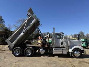 รถดัมพ์560HP Detroitt แบบสามแกน4900EX รูปดาวตะวันตกมีความเร็ว18ระดับ - Product Image 3