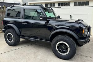 Ford Bronco Badlands EcoBoost V6 4WD 2022 - Product Image 5