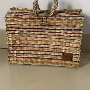 กระเป๋าหิ้วผักตบชวาและหวายเวียดนามพรีเมี่ยมกระเป๋าโท้ทสีทอง99 - Product Image 6