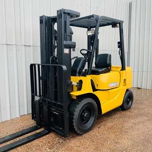 Chariot élévateur diesel CAT DP25K d'occasion en bon état - Product Image 2