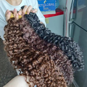 Vente en gros, Extension de cheveux humains bruts vietnamiens bouclés birmans à cuticule alignée, couleur naturelle - Product Image 1