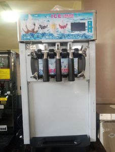 ซื้อเครื่องทำไอศกรีมโยเกิร์ตแบบตั้งโต๊ะอัตโนมัติเชิงพาณิชย์รุ่นใหม่ ขนาด 20-28 ลิตร/ชม. ผลิตได้ 3 รสชาติ ให้ผลผลิตสูง - Product Image 5