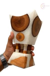 Boîte à encens en bois traditionnelle avec un savoir-faire de qualité supérieure pour les amateurs de bâtonnets d'encens - Product Image 5