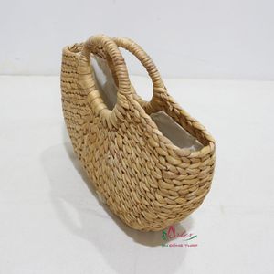 Sacs à main naturels pour femmes en demi-lune Sacs fourre-tout décontractés rustiques en jacinthe d'eau écologiques pour les vacances - Product Image 6