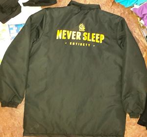 แจ็กเก็ตโค้ชของผู้ชายสีดำล้วนสีดำล้วนโลโก้ตามสั่งไซส์พิเศษ - Product Image 6