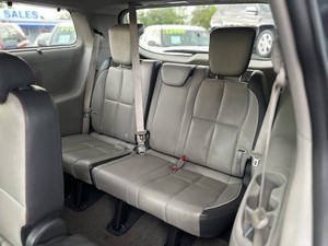 Venta Rápida: KIA Sedona EX 2016, Minivan de 4 Puertas, Transmisión Automática, Motor V6 - Product Image 5