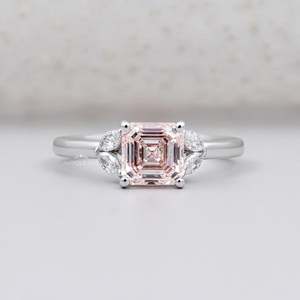 Anillo de Diamantes con Corte Asscher Rosa Rubor Certificado por IGI, Anillo de Compromiso Romántico para Hombre, Piedras Laterales Marquise, Joyería Fina de Rodio - Product Image 1