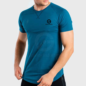 เสื้อยืดออกกำลังกายผู้ชาย ดีไซน์ใหม่ ผ้าโพลีเอสเตอร์/คอตตอน ระบายอากาศ แห้งเร็ว คุณภาพสูง ขายส่ง ราคาพิเศษ - Product Image 1