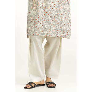Traje Casual de 3 Piezas IUSTKSD-2062 con Estampado y Detalles Bordados Transpirables - Product Image 2