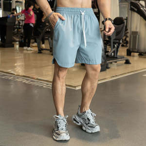 Light Men Gym Shorts Logotipo personalizado Blanco y verde fluorescente Pantalones cortos para correr - Product Image 3