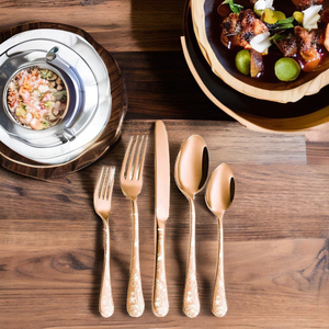 Ensembles de couverts modernes en acier inoxydable plaqué or miroir pour hôtellerie, restauration et mariages – Haute qualité et durables - Product Image 1