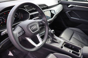 Audi Q3 quattro S line Premium 45 TFSI 2025 en perfecto estado - Product Image 5