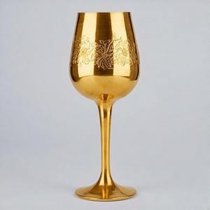 HalleluCup Cáliz sagrado Copa de vino de comunión de latón antiguo Copa vintage hecha a mano para iglesia y ceremonias espirituales - Product Image 1