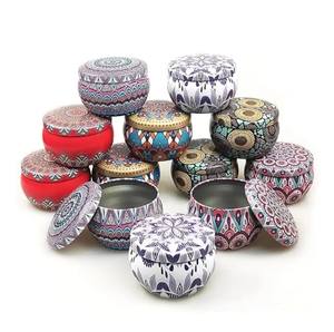 Pot à bougie design avec couvercle, récipients à bougies de luxe pour Noël faits à la main en vrac - Product Image 3