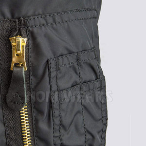 Servicio OEM Diseño personalizado Hombres Bomber Chaqueta de invierno Ropa de moda de alta calidad Chaqueta Bomber para los hombres - Product Image 6