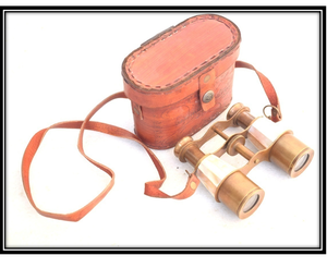Binoculares de Latón con Cubierta de Cuero, Ideales para Observación de la Naturaleza, Viajes y Aventuras al Aire Libre - Product Image 4