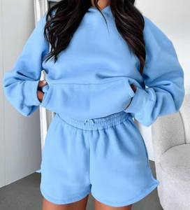 Ensemble de survêtement pour femmes surdimensionné personnalisé en gros, sweat-shirt et short, design de sweat-shirt vierge, broderie de logo, impression à l'écran - Product Image 4