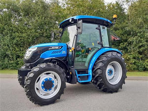 NUEVO Tractor de Ruedas SOLIS 60XL 4WD con Motor de 60HP, Caja de Cambios, Bomba y Rodamientos Automáticos para Alta Productividad - Product Image 2