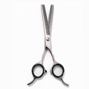 กรรไกรซอยผมมืออาชีพขนาด 6.5 นิ้ว ผลิตจากเหล็กกล้าไร้สนิม 4Cr13 ใบมีดคม 32 ฟัน สำหรับคนถนัดขวา ใช้ในร้านตัดผม - Product Image 2