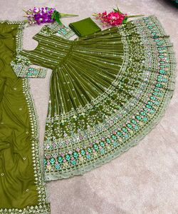 Dernière conception de robe longue de travail brodée de couleur orange avec Dupatta pour femmes indiennes en vêtements ethniques ApparelGarment Gharara - Product Image 5