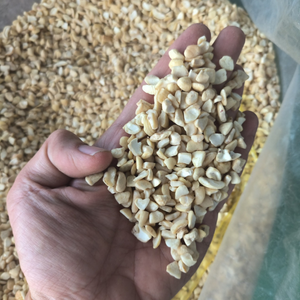 Noix sèches SANTIGO Kaju Cashew cassées, emballage personnalisé à vendre, noix de cajou - Product Image 1