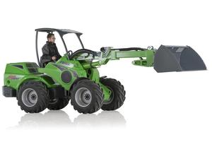 รถตักล้อยางขนาดเล็ก AVANT 860i พร้อมบูมแบบยืดหดได้ เครื่องยนต์ดีเซลยันมาร์ ระบบเคลื่อนที่แบบตีนตะขาบ และความสามารถในการรับน้ำหนักสูง - Product Image 2