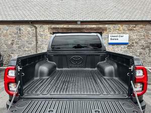 TOYOTA HILUX DIESEL d'occasion - Product Image 5