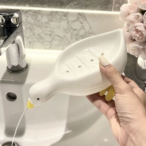Adorable porte-savon de drainage en forme de canard de dessin animé pour la douche, le bain, les toilettes, l'évier, design auto-drainant mignon qui garde le savon au sec et qui dure plus longtemps - Product Image 3